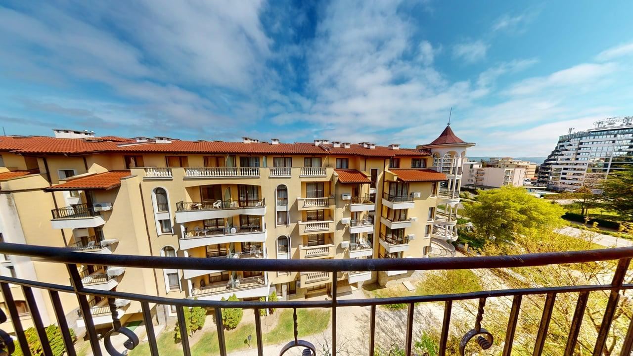 Bright one-bedroom apartment in Sunny Beach – comfort, security and excellent infrastructure