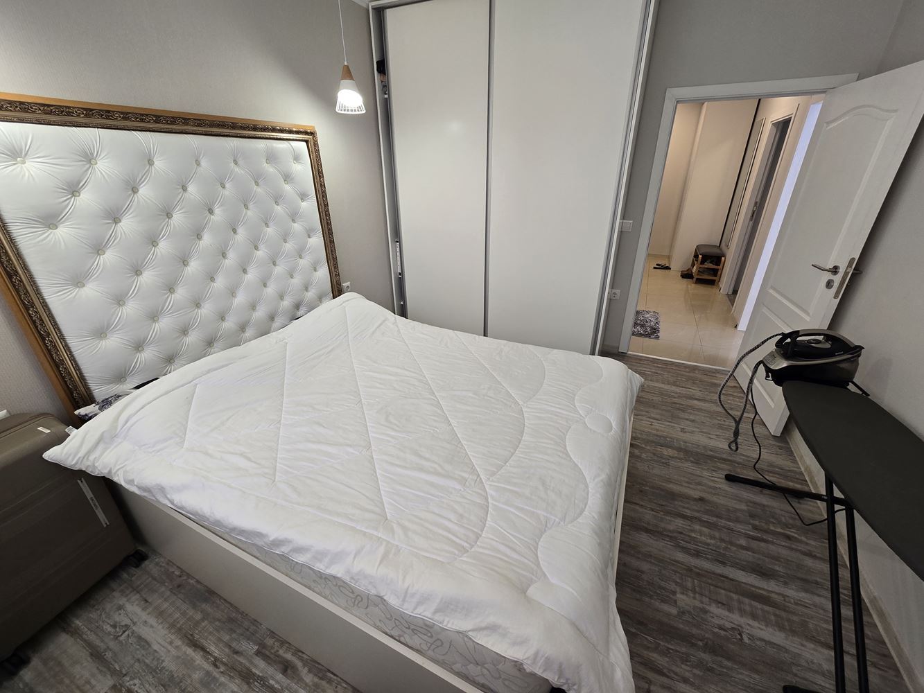 Three-room apartment with luxury renovation in Sunny Beach – pool view and installment payment option