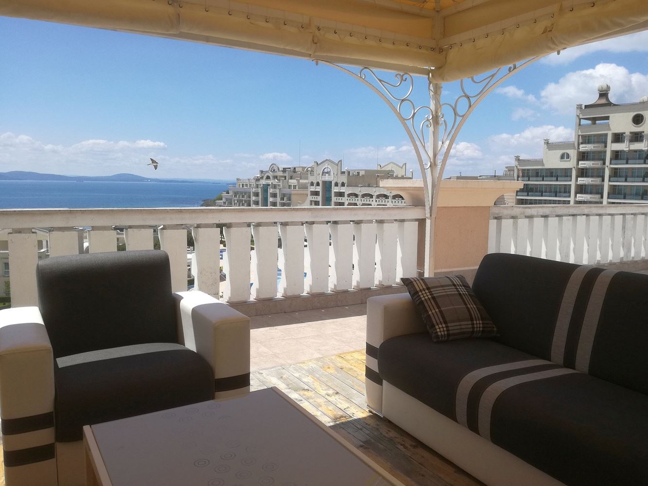 Luxury Maisonette with Huge Panoramic Terrace and Sea View in Pomorie