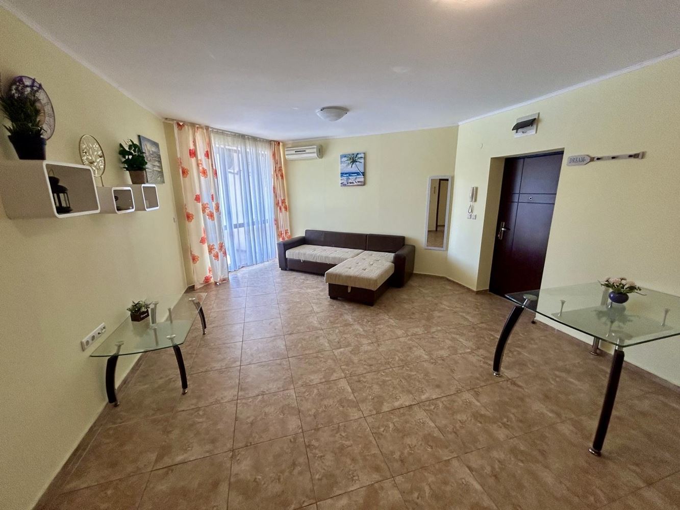 Spacious Two-Bedroom Apartment with Pool View in Nessebar