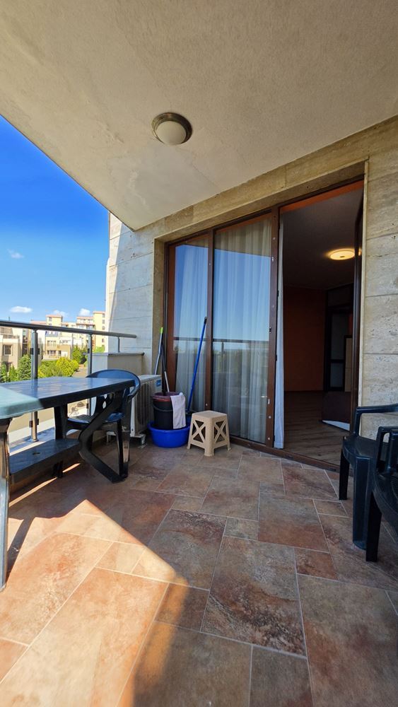Two-room apartment with sea view in Sveti Vlas – 200 metres from the beach