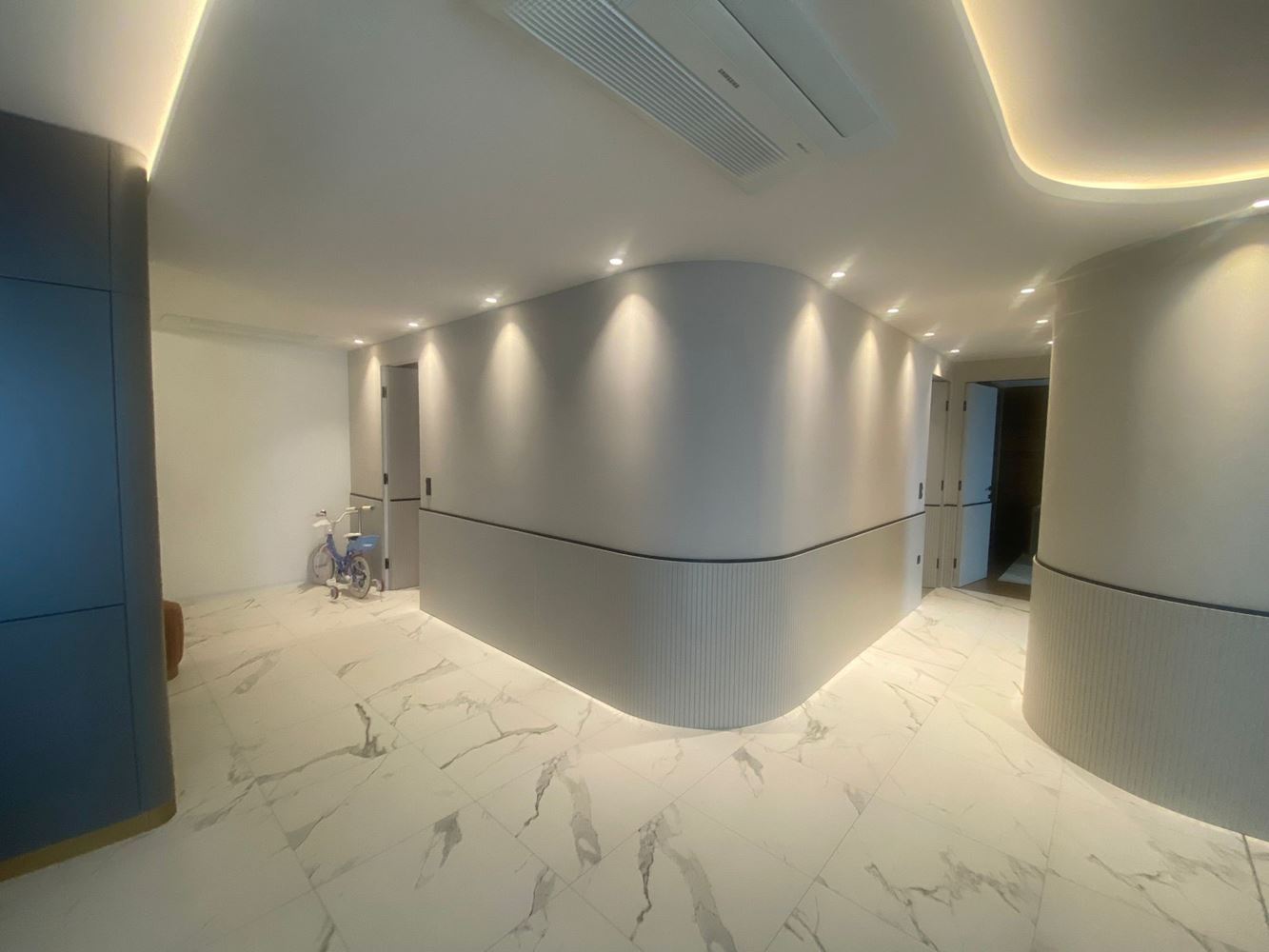 Elegant and spacious three-bedroom apartment on the first sea line in Nessebar – panoramic sea view and premium comfort