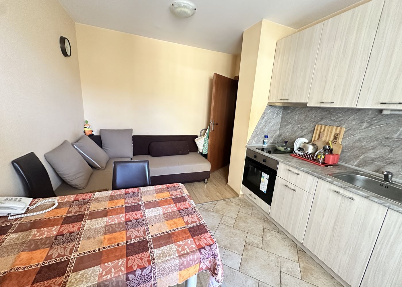One-bedroom apartment on the first sea line in Sveti Vlas – cosiness and a seaside atmosphere