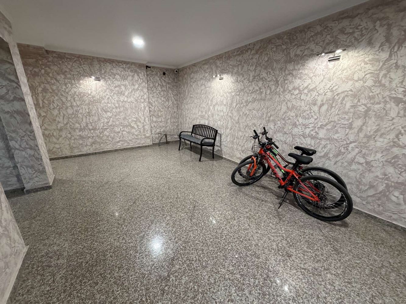 One-bedroom apartment in a modern complex just steps from the sea in Ravda – a perfect choice for investment or a cozy home