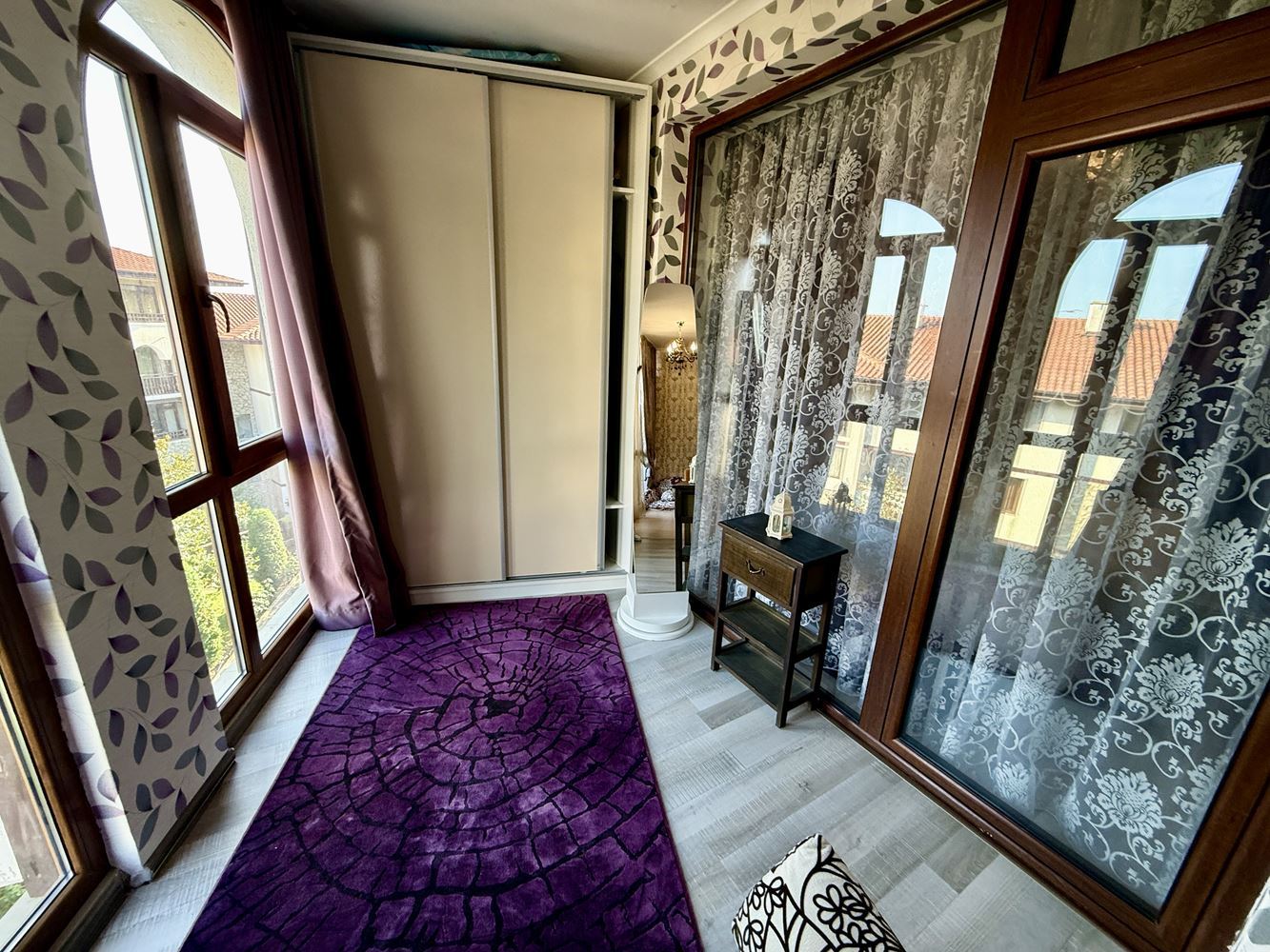 First-Line Apartment in Sveti Vlas – Stylish Property Near the Beach and Marina Dinevi Yacht Port