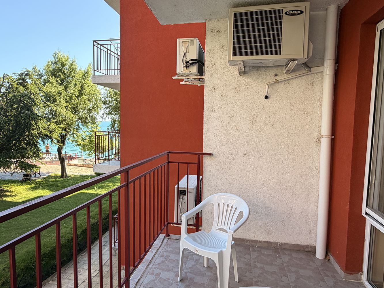 Absolute First Line in Sveti Vlas! Spacious One-Bedroom Apartment with Beautiful Sea View