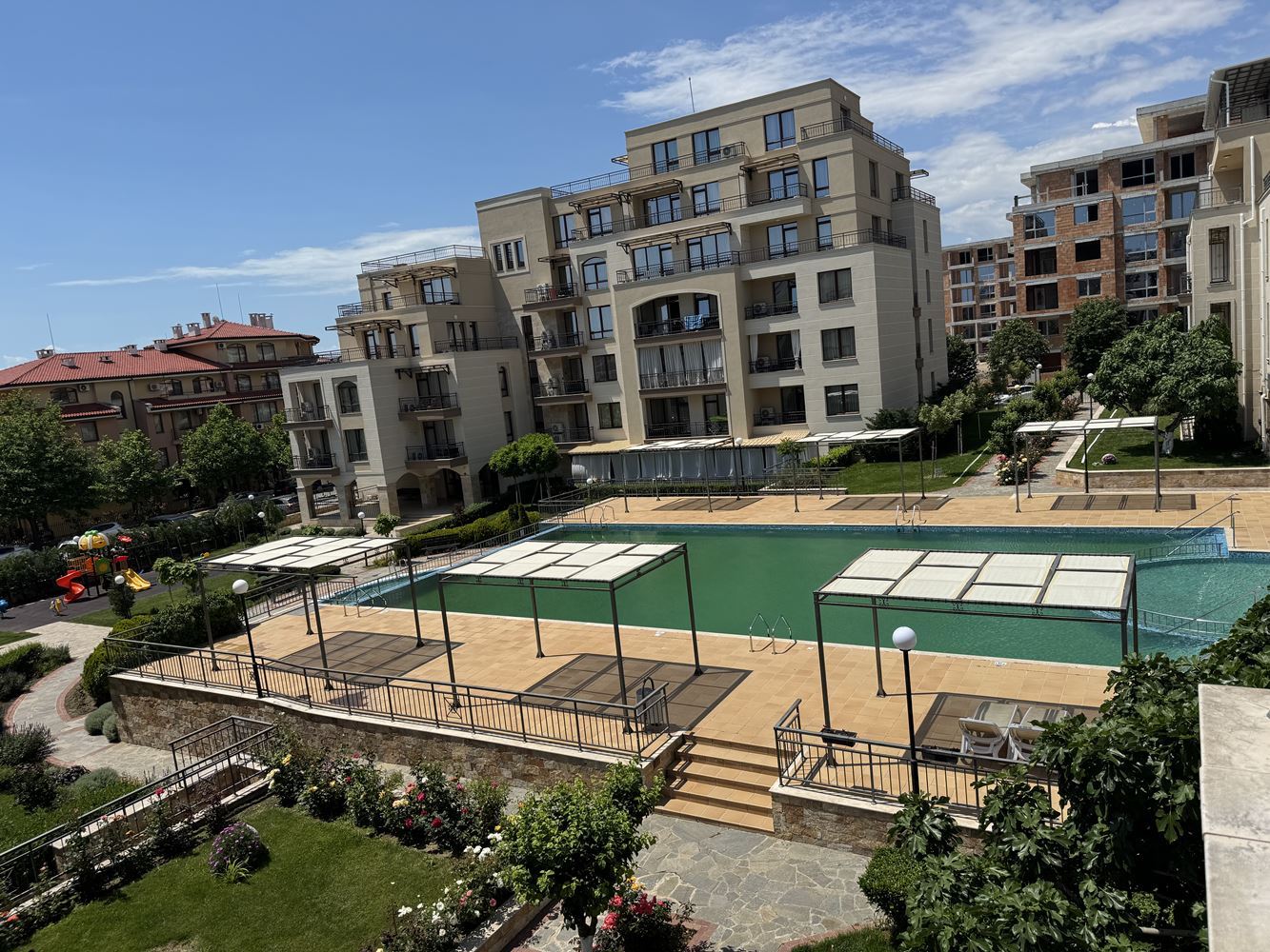 Studio apartment in a complex in Sveti Vlas – excellent investment and comfort by the sea