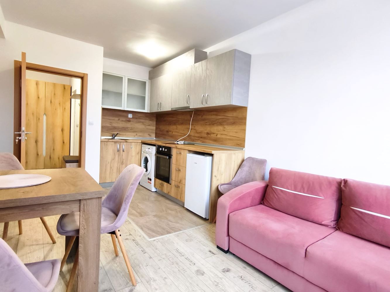 Cozy one-bedroom apartment in the new district of Nessebar – no maintenance fee