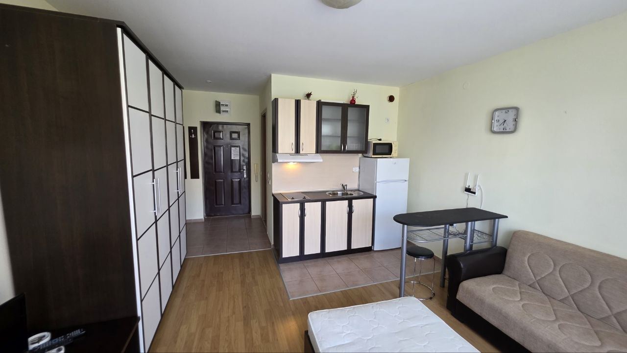 Practical and cozy studio in Sunny Beach – comfort and tranquility with a pool view