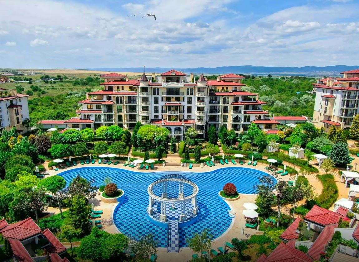 Luxury two-bedroom apartment in a complex in Nessebar – 200 meters from the beach, pool and garden view