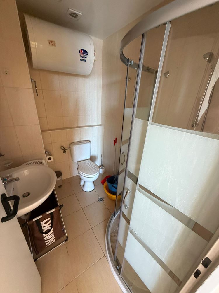 Investment with Potential: Spacious Studio with Year-Round Use in Sunny Beach
