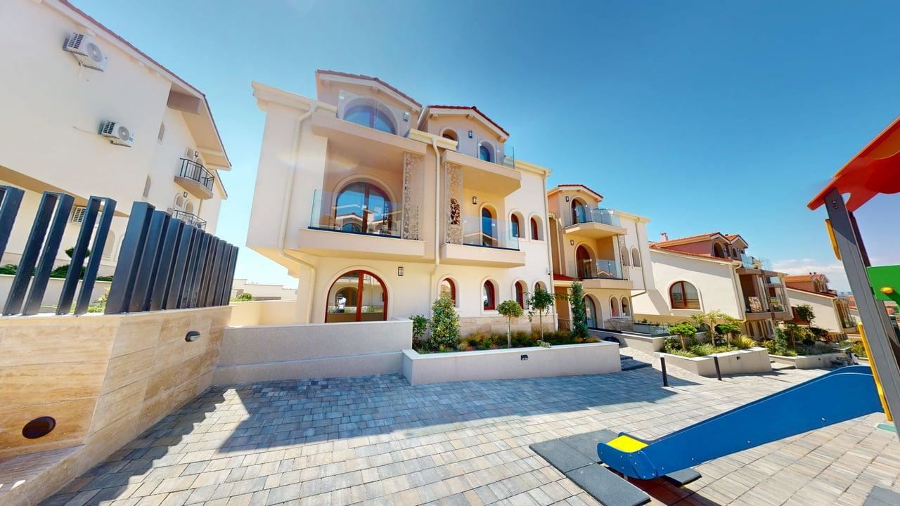 One-Bedroom Apartment in a Peaceful Area Surrounded by Nature near Sunny Beach