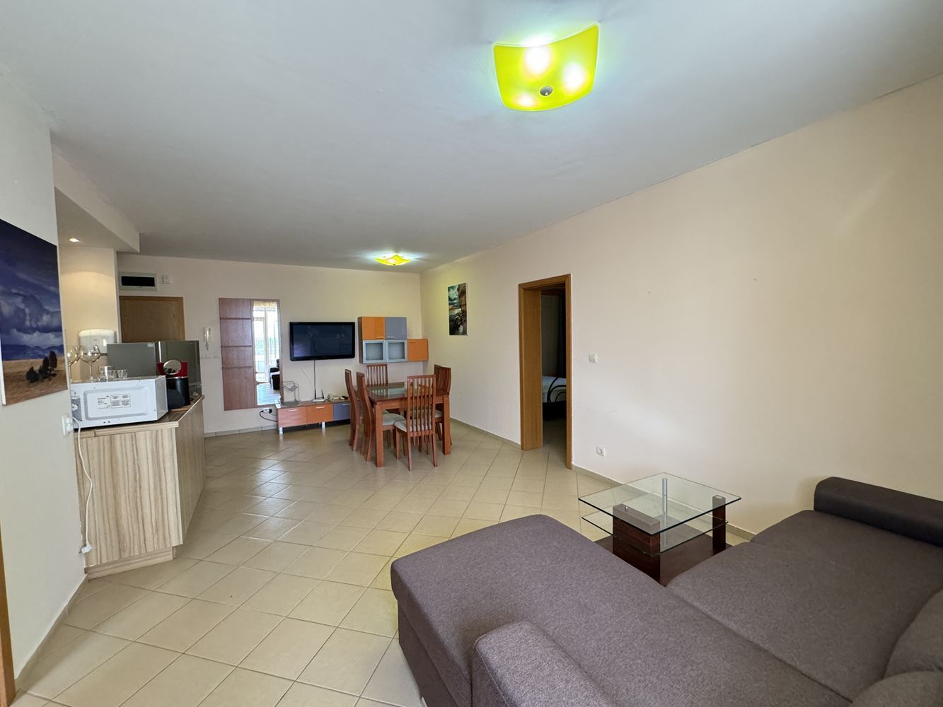 Spacious Apartment with Two Bedrooms on the First Line in Sveti Vlas – Sea and Pool Views