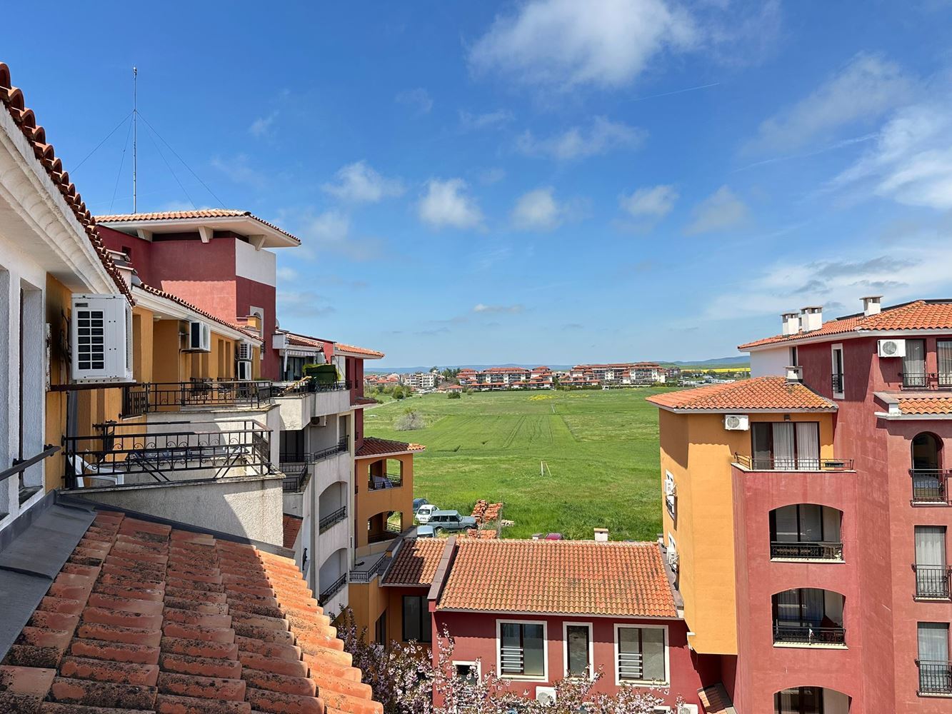 Apartment with One Bedroom on the First Line in Aheloy – Sea Atmosphere, Luxury Amenities and Ready Documents for the Deal