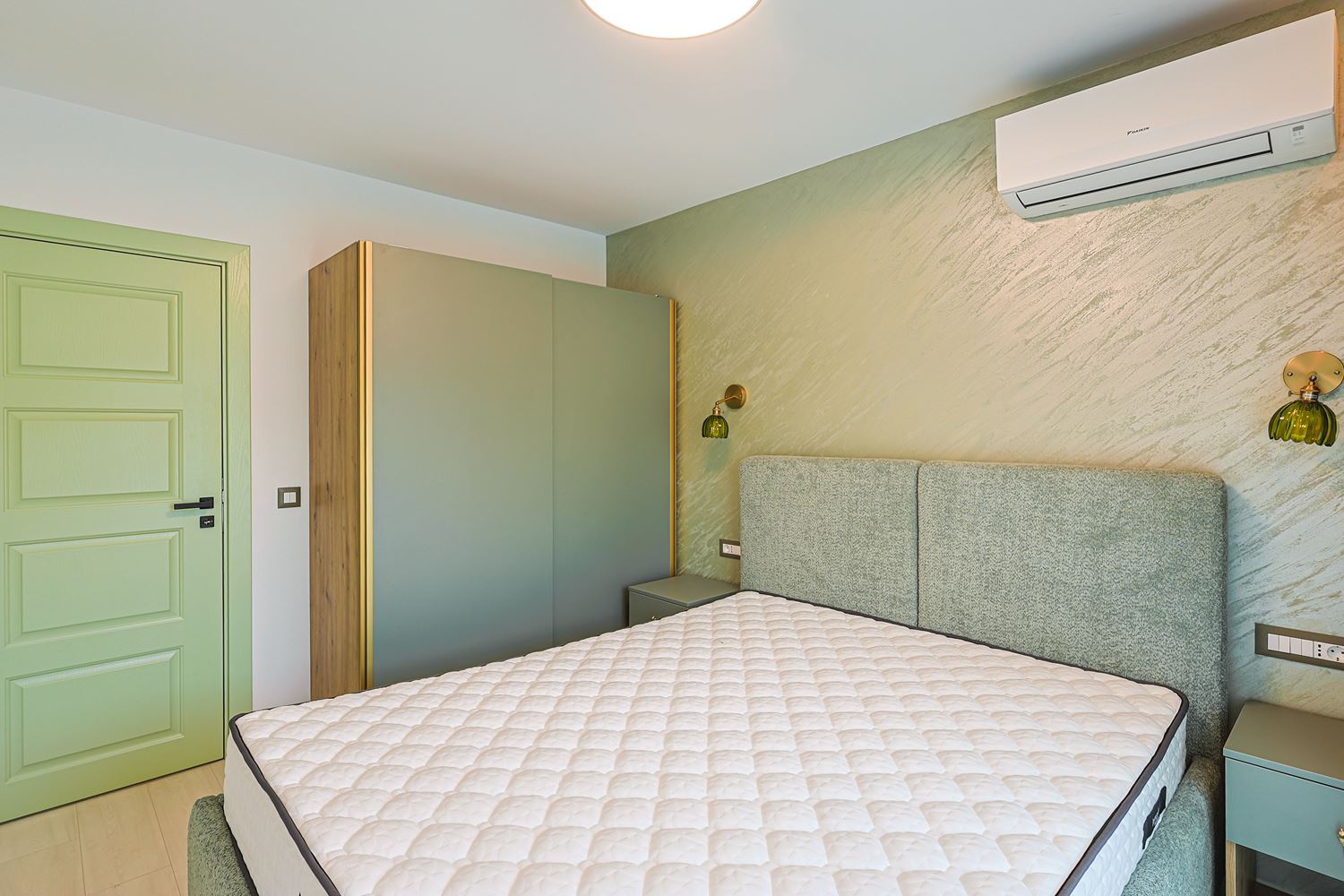 Two-Bedroom Apartment with Panoramic Sea Views in a Quiet, Green Complex in Sunny Beach