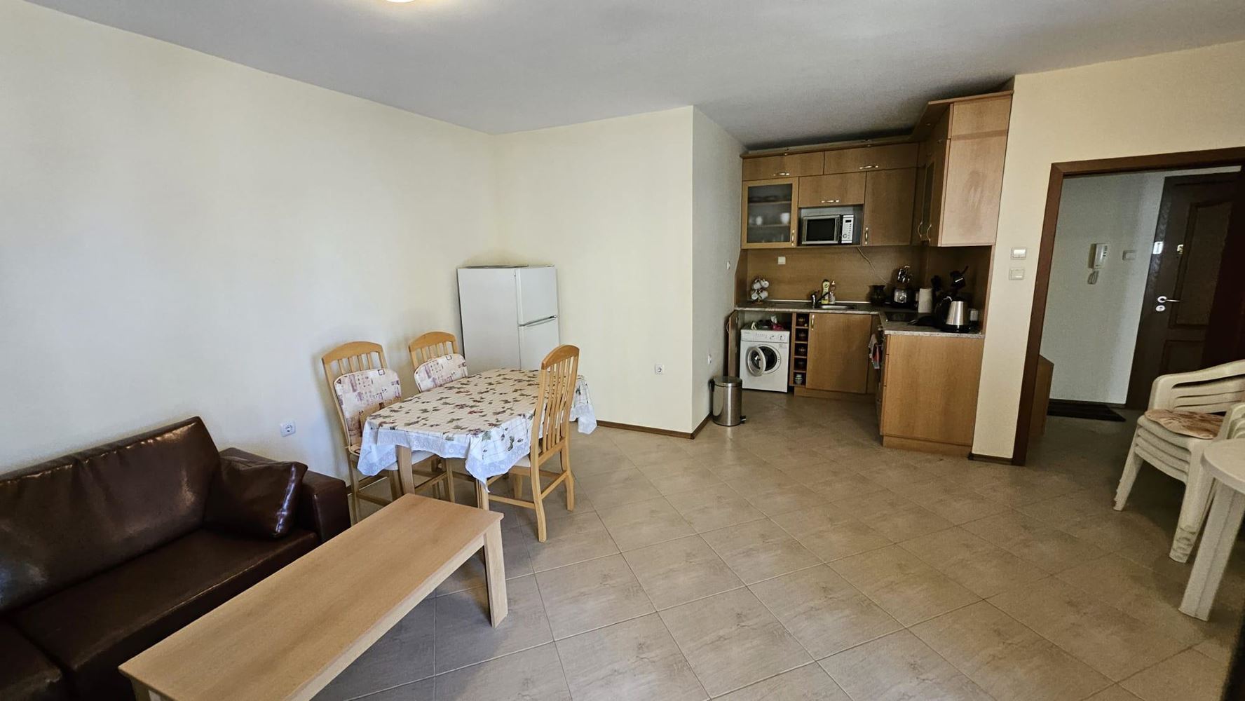 Three-room apartment with an excellent area and low maintenance fee in Sunny Beach
