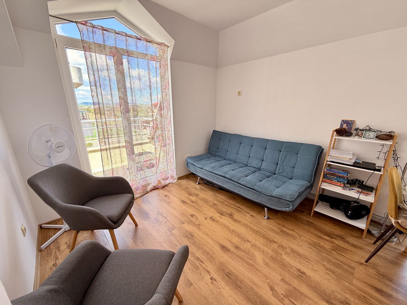 Spacious One-Bedroom Apartment with Excellent Location in the Black Sea District, Nessebar