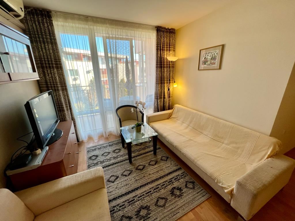 Apartment in a complex with a wide range of services