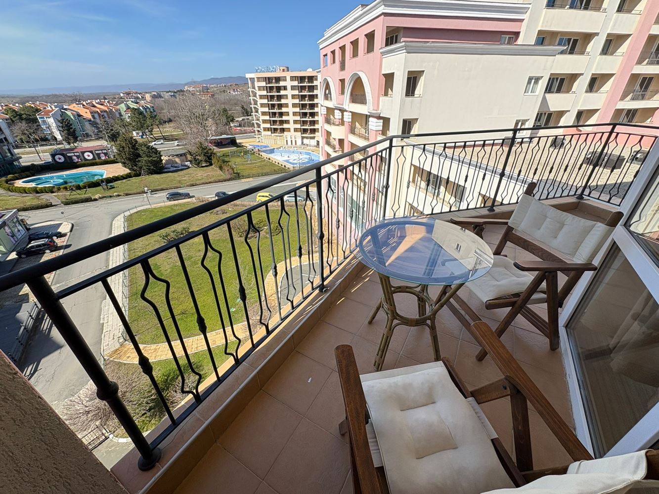 Spacious One-Bedroom Apartment on the First Line with Impressive Amenities in Sunny Beach
