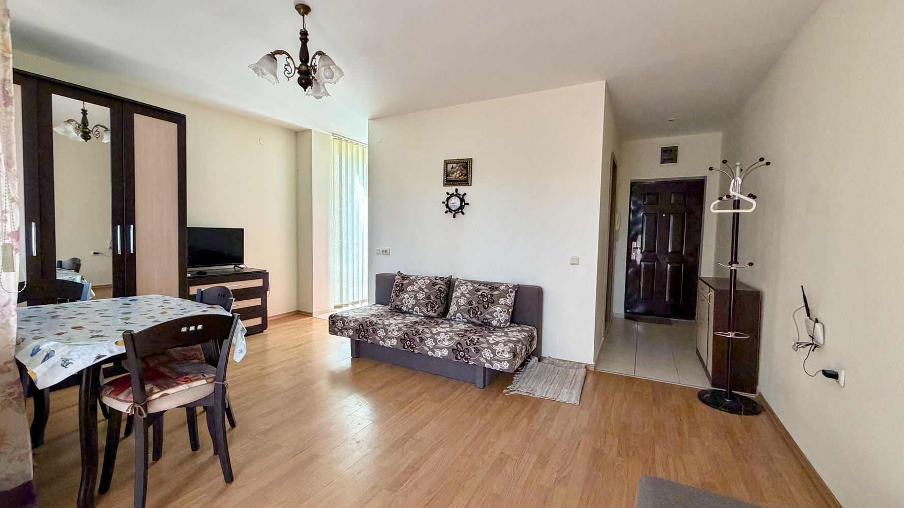 Spacious studio with a terrace in a modern complex in Sunny Beach – comfort and entertainment within walking distance of the sea