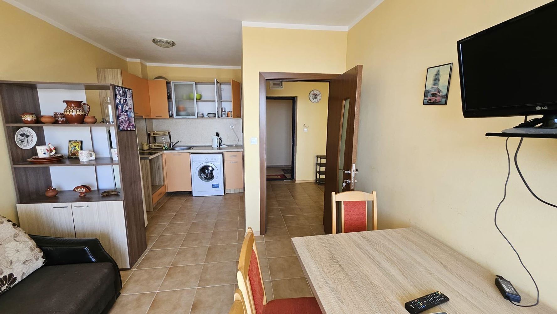 One-Bedroom Apartment with Panoramic Sea Views in Sveti Vlas