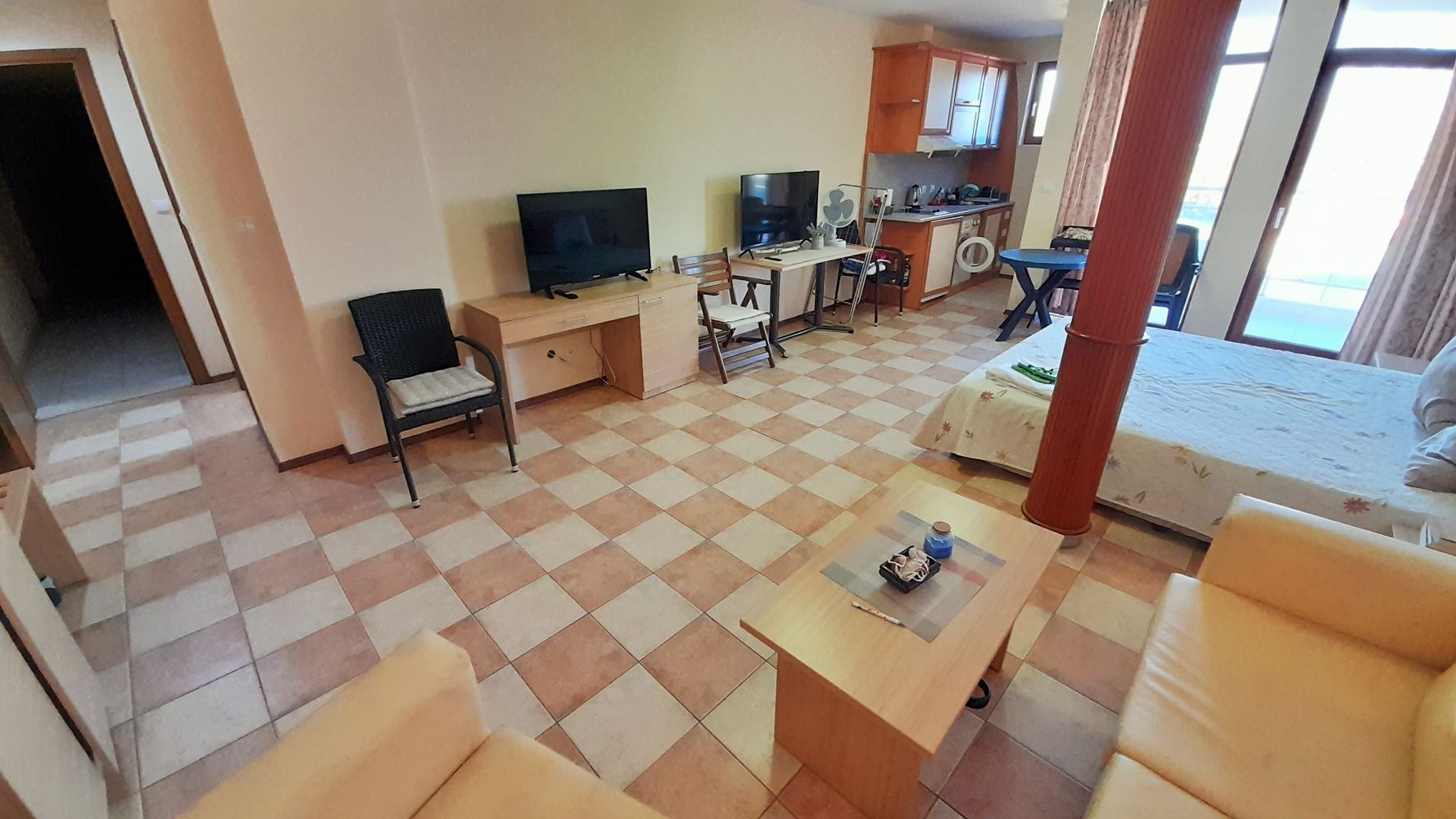 Exclusive first-line property in Sunny Beach – space, luxury, and an outstanding investment with sea panorama