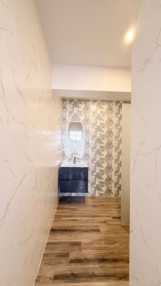 Luxury three-bedroom apartment on the first line in Ravda – space, prestige, and breathtaking sea panorama