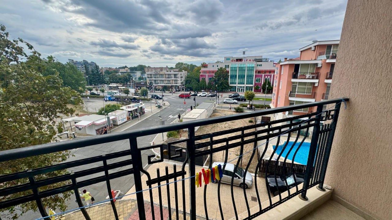 One-bedroom apartment 100 m from the beach – exceptional complex with full infrastructure