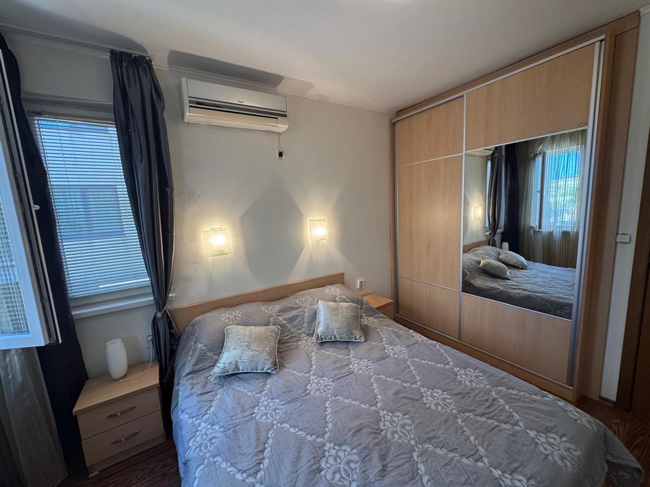 Beautiful One-Bedroom Apartment in Pomorie – Just 100 Metres from the Sea, Cosy and Comfortable, in Excellent Condition