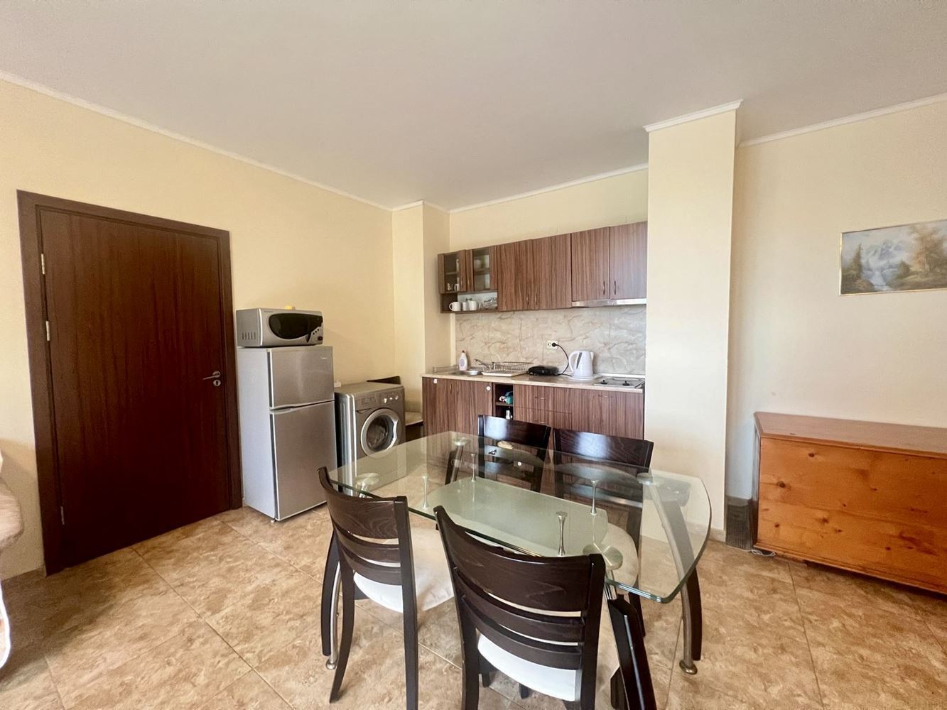 Spacious Two-Bedroom Apartment with Pool View in a Prestigious Complex in Nessebar