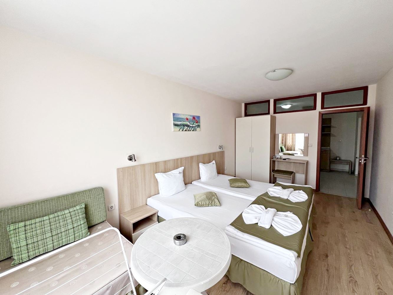 One-Bedroom Apartment in a Prestigious Complex in Sunny Beach – Only 300 m from the Sea