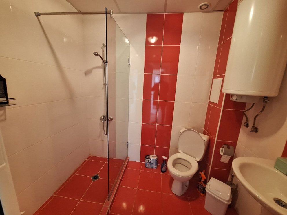 Furnished One-Bedroom Apartment on the First Sea Line with Sea View in Byala