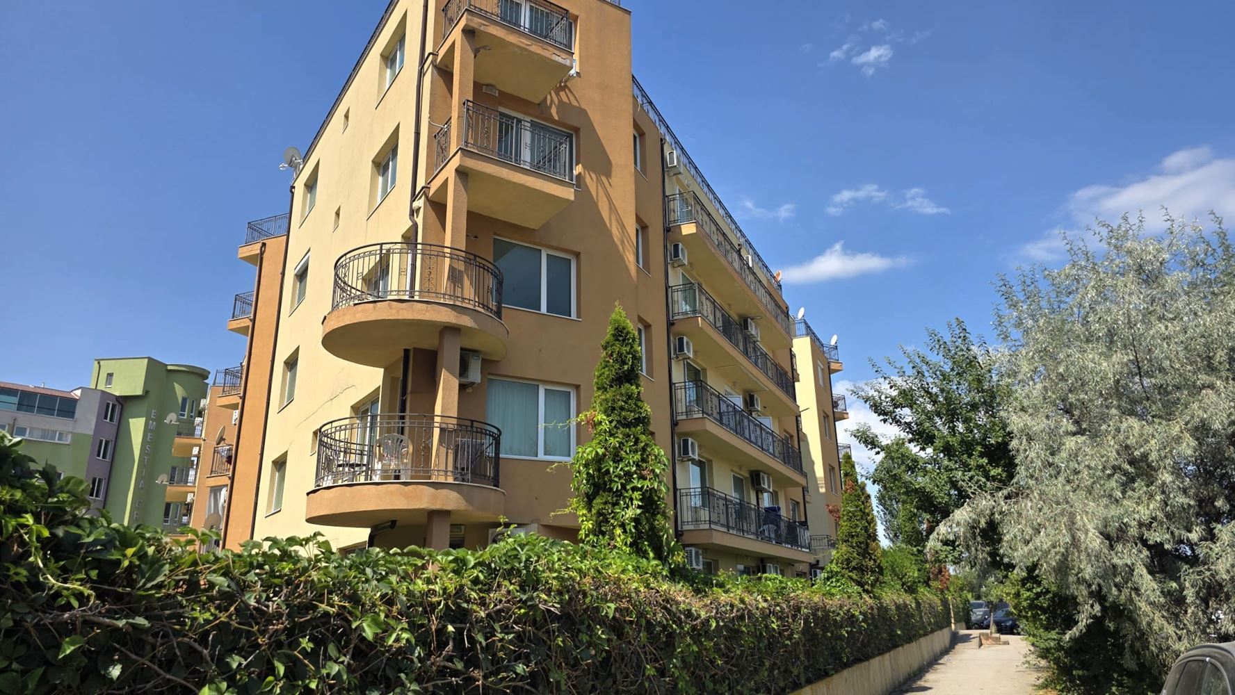 Spacious One-Bedroom Apartment Near Lidl Supermarket in Sunny Beach