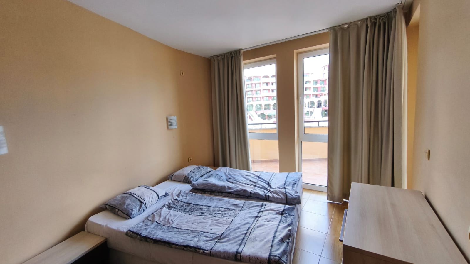 Spacious Two-Bedroom Apartment with Sea View in Sveti Vlas, 200 Meters from the Beach