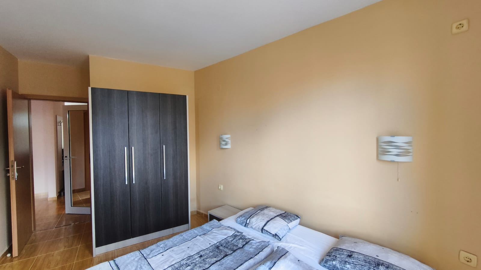 Spacious Two-Bedroom Apartment with Sea View in Sveti Vlas, 200 Meters from the Beach