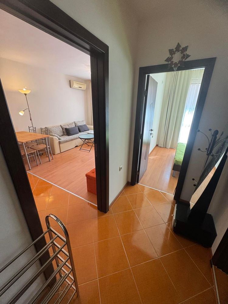 Ground-floor one-bedroom apartment in the Old Town of Pomorie – close to the sea