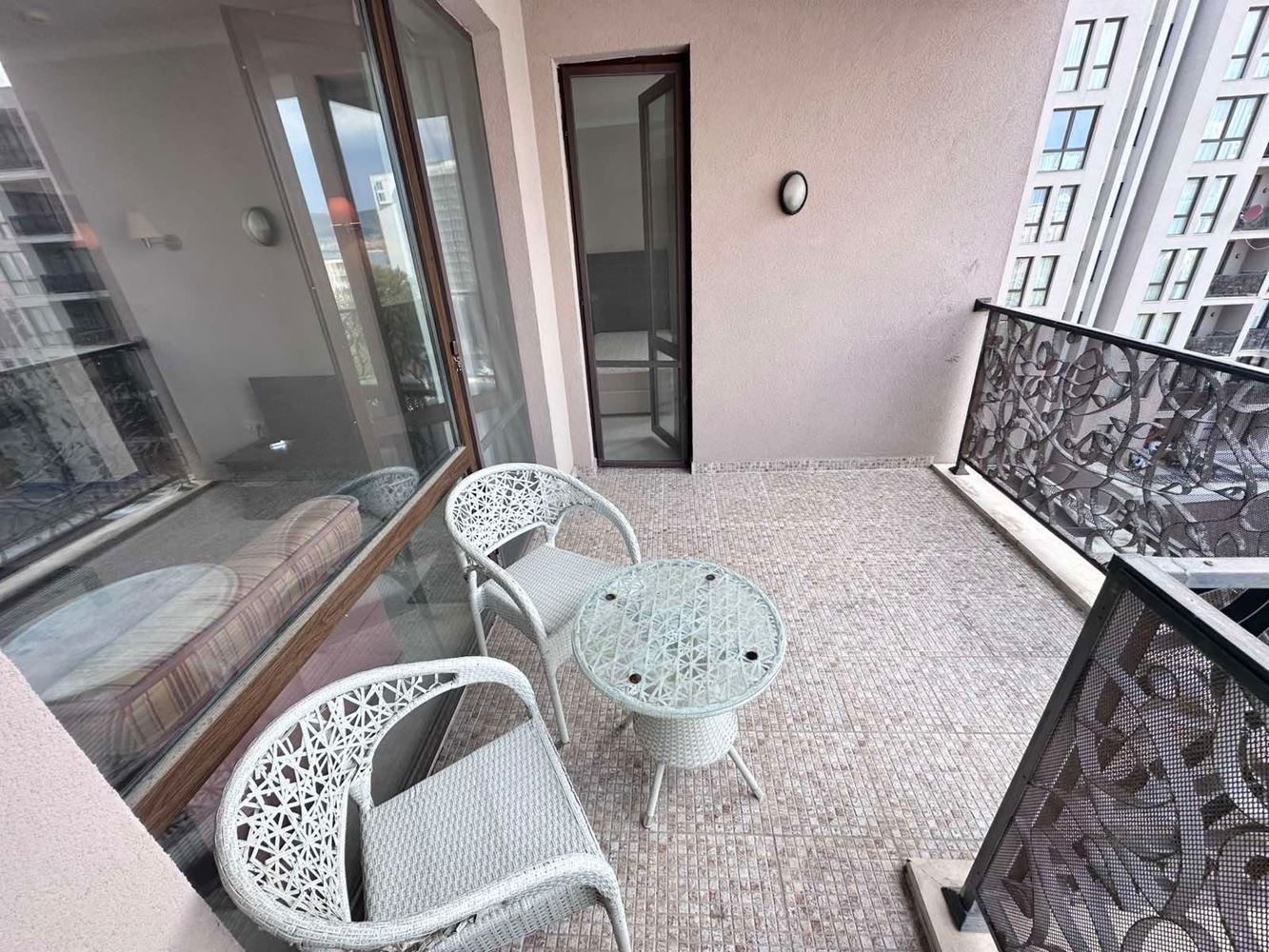 Luxury one-bedroom apartment with panoramic sea view in a prestigious complex in Sunny Beach