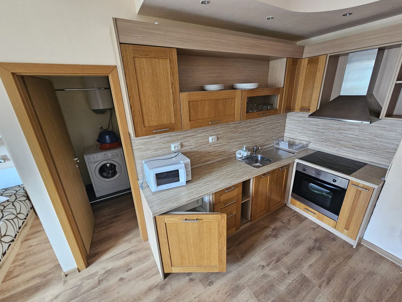 Cozy Studio on the First Sea Line with a Seaside Atmosphere in Sveti Vlas