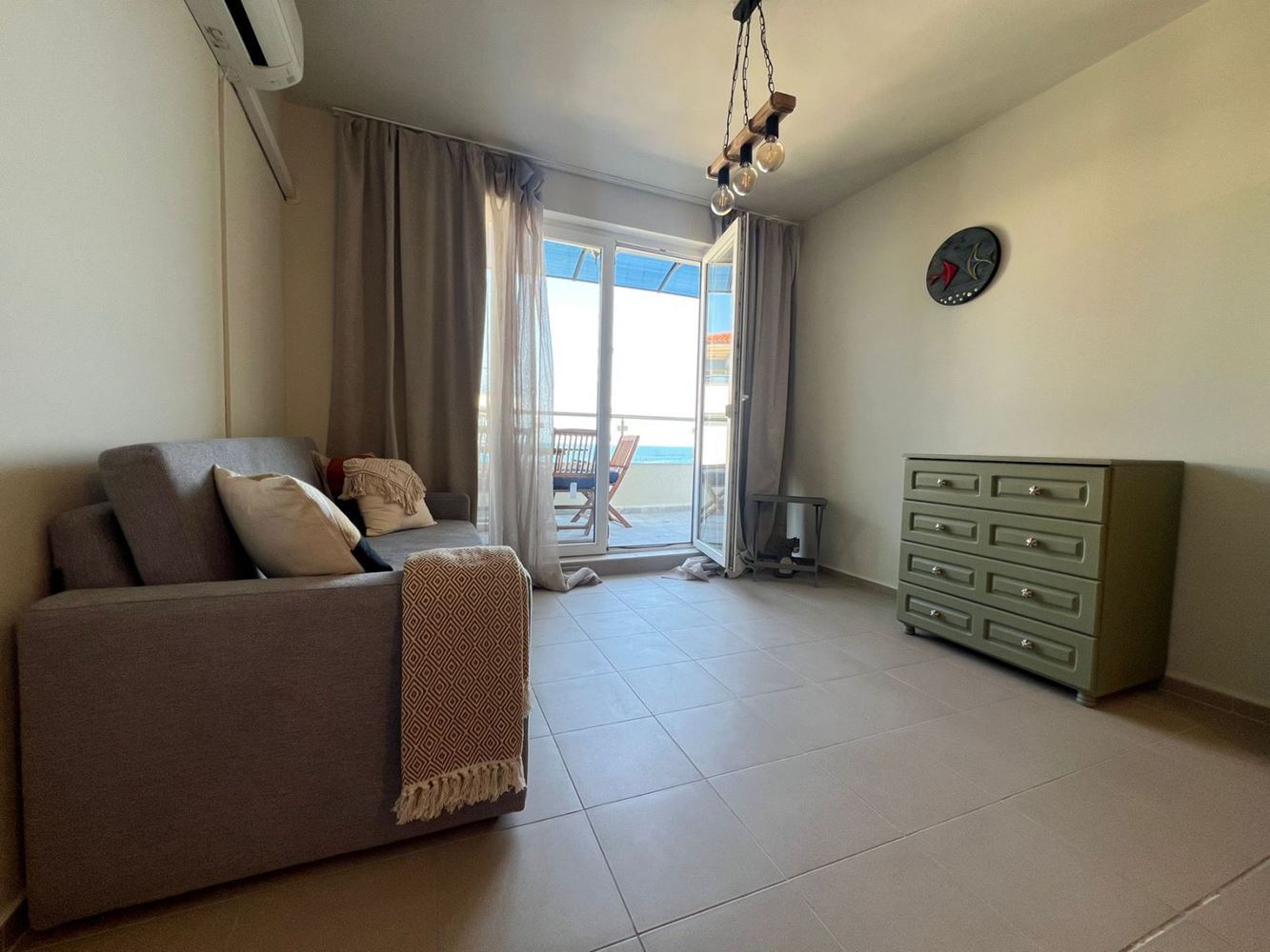 Sozopol – one-bedroom apartment on absolute first line to the sea at Harmani Beach
