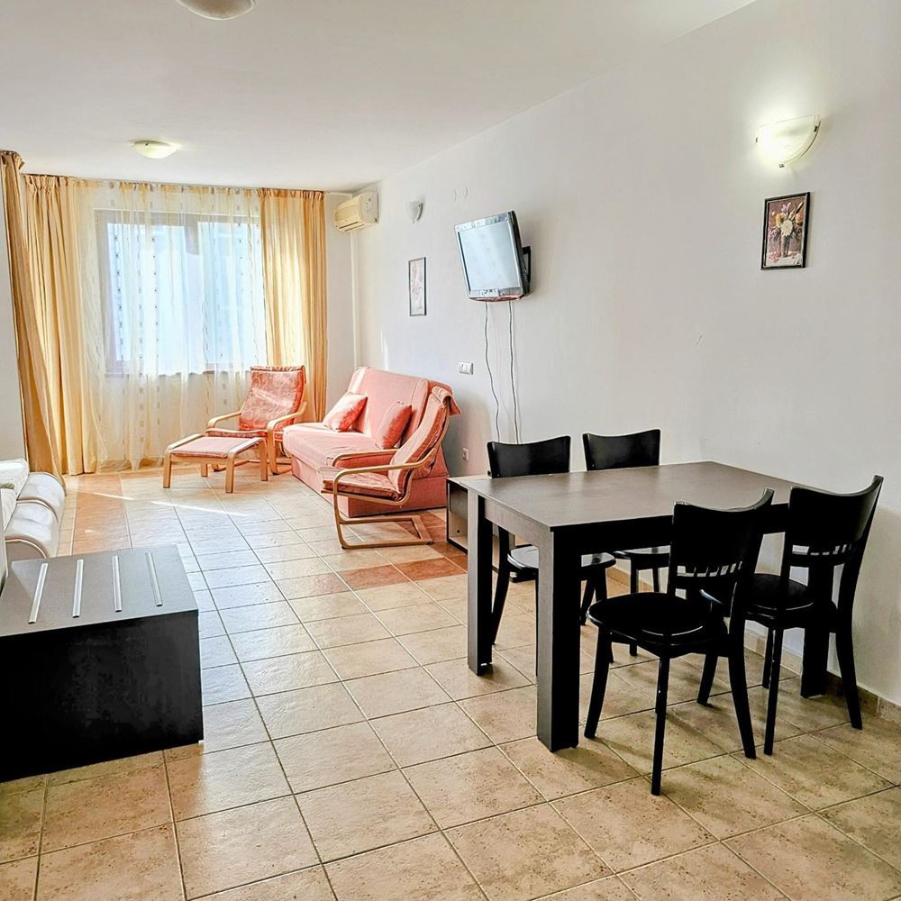Studio next to the sea - Pomorie, complex with amenities and low monthly fees