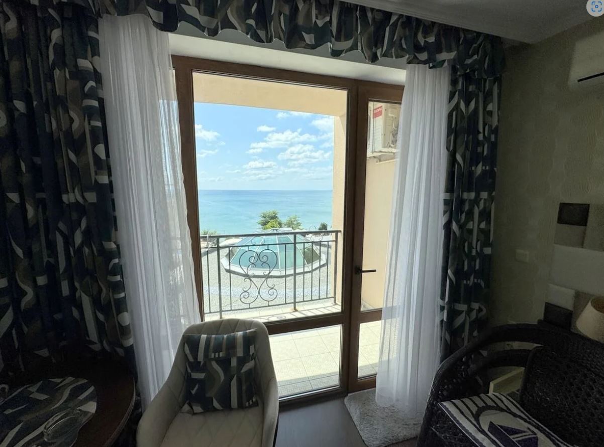 Luxury Studio with Sea View in the Heart of Sveti Vlas