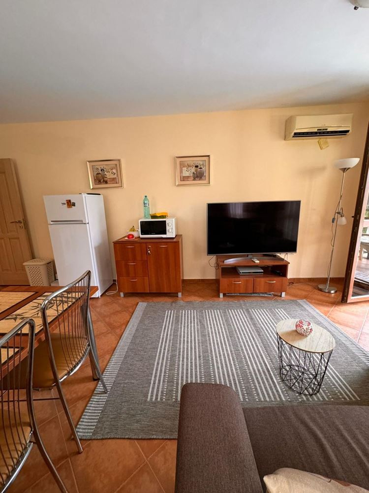 Spacious One-Bedroom Apartment in a Year-Round Complex – Excellent Choice for Living and Investment