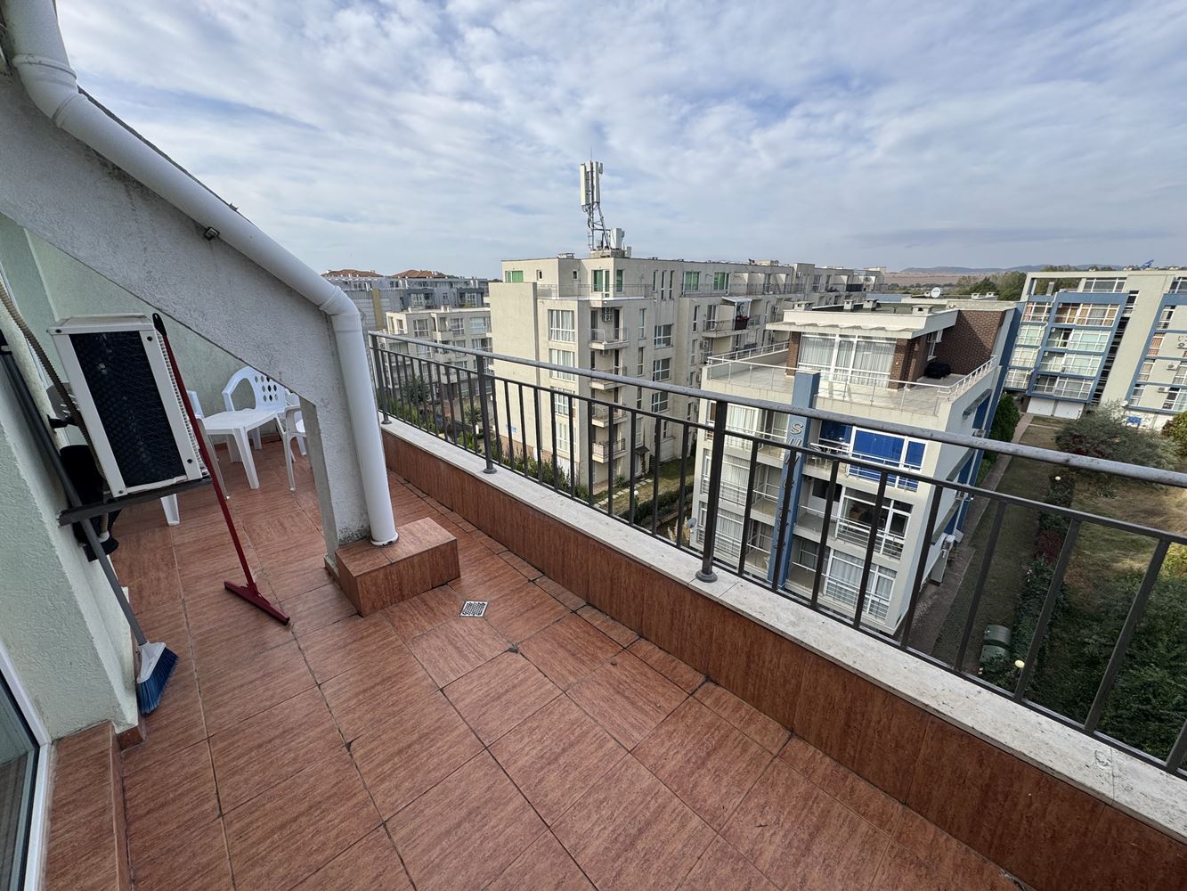 One-bedroom apartment with panoramic views in the heart of Sunny Beach