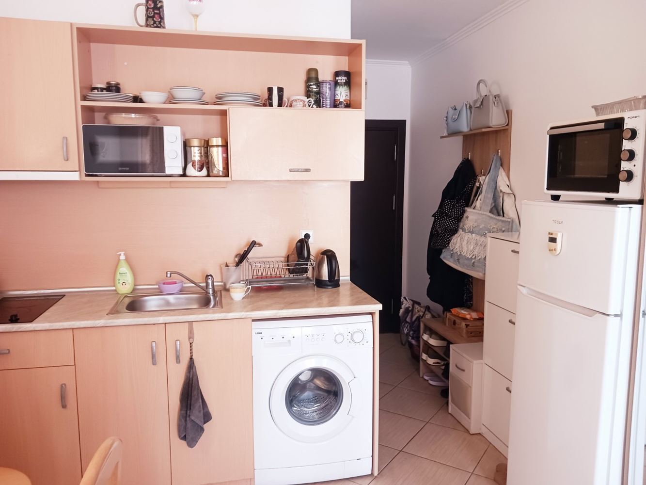Studio Apartment with Southern Exposure and Pool View in Sunny Beach – Cosiness, Greenery and Comfort All Year Round