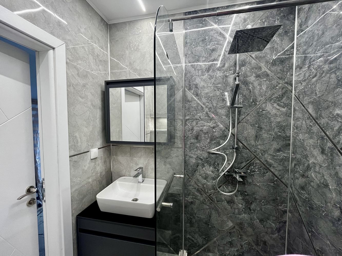 Modern One-Bedroom Apartment with Panoramic View in a Prestigious Complex – Ready to Move In