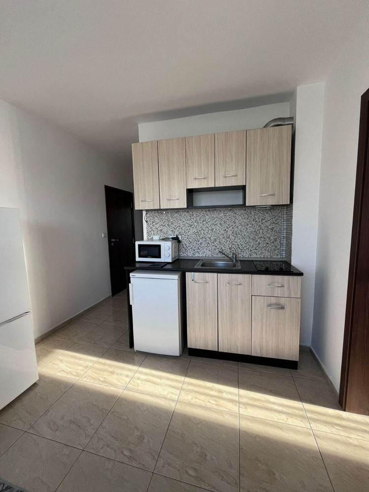 One-bedroom apartment 500 meters from the beach in Sunny Beach – ready to move in