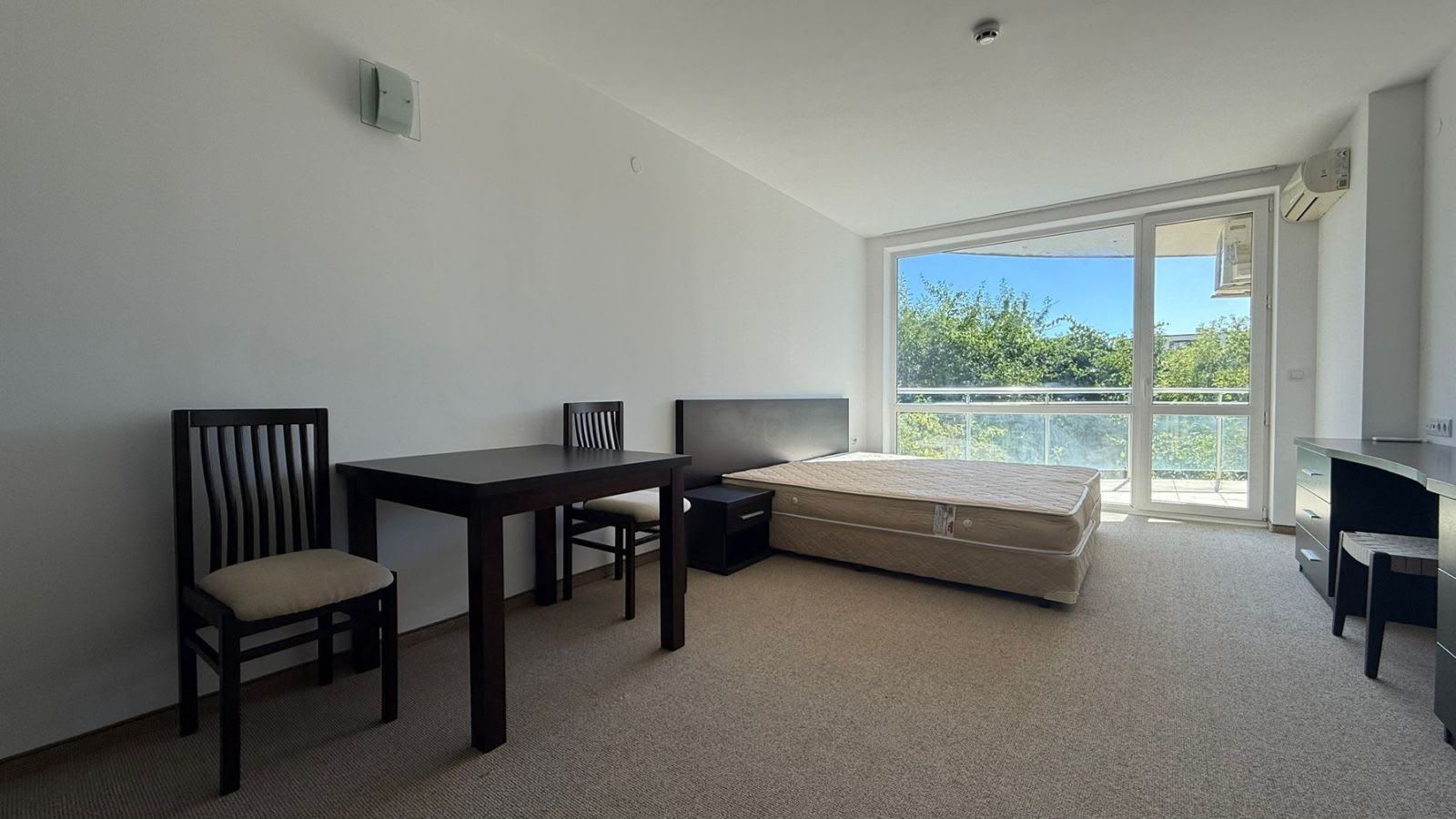 Furnished Studio in a Preferred Complex in Sarafovo, Close to the Sea and the Airport