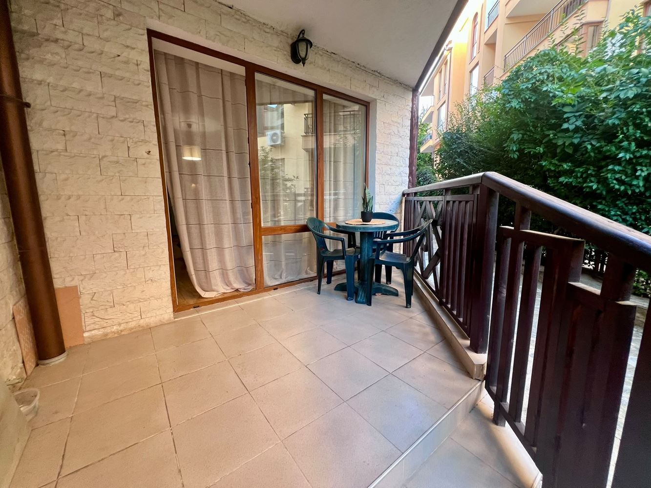 Studio with designer renovation in Sveti Vlas – only 200 m from the sea