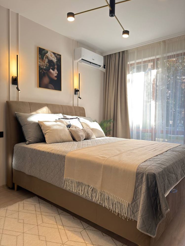 Stylish and cozy apartment with direct access to the pool – modern studio in a gated complex, 300 m from the sea