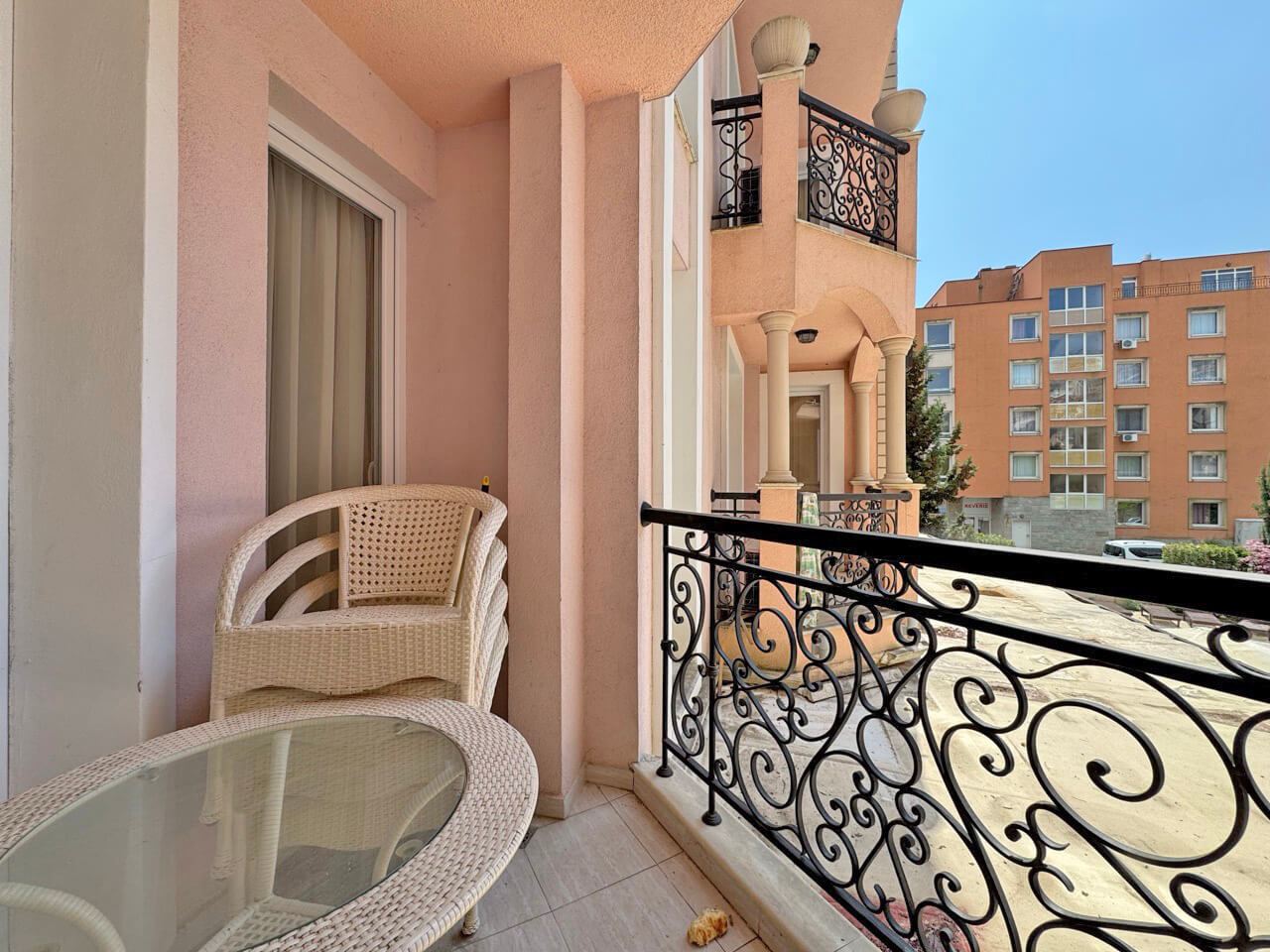 Elegant One-Bedroom Apartment with Pool View in a Luxury Complex in Sunny Beach